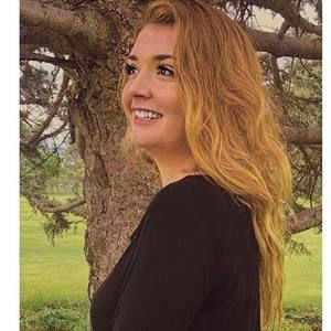 Meet your Posher, Gabrielle